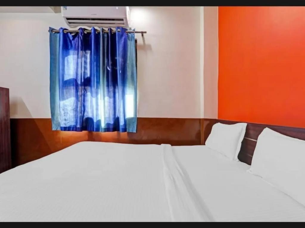 Hotel Bridge View Kanpur Exterior foto